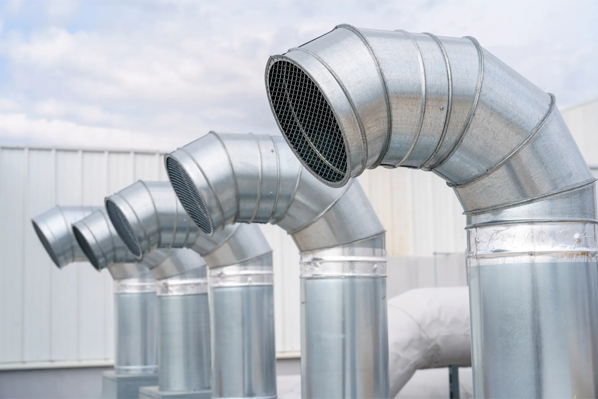 the-air-conditioning-and-ventilation-system-of-a-l-2024-12-07-12-09-52-utc
